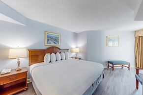 Carolinian Beach Resort