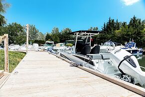 Ilot du Golf, BW Premier Collection