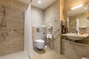 Hotel Kyriad Saint Malo centre Plage