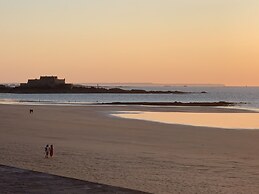Hotel Kyriad Saint Malo centre Plage