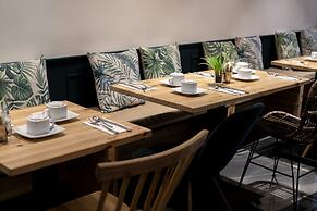 Petit Palace Ruzafa Hotel