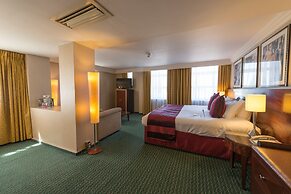 Crowne Plaza Liverpool - John Lennon Airport by IHG