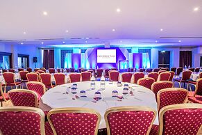 Crowne Plaza Liverpool - John Lennon Airport by IHG