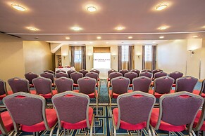 Crowne Plaza Liverpool - John Lennon Airport by IHG