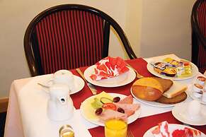 INA Hotel Royal