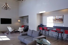 Ramada by Wyndham Sellersburg/Louisville North