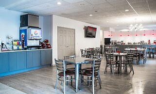 Ramada by Wyndham Sellersburg/Louisville North