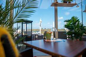 Two Brothers Noordwijk Beach