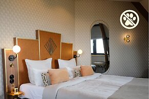 Two Brothers Noordwijk Beach