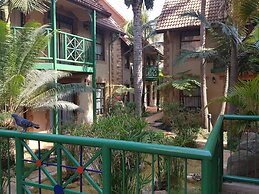 Court Classique Suite Hotel