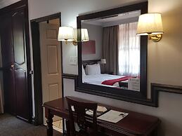 Court Classique Suite Hotel