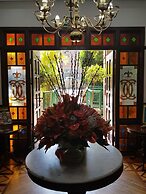 Court Classique Suite Hotel