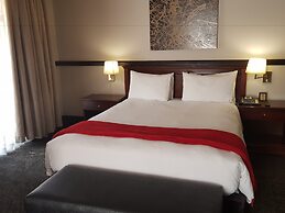 Court Classique Suite Hotel