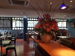 Court Classique Suite Hotel