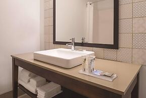Country Inn & Suites by Radisson, Galena, IL