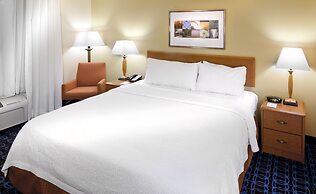 Fairfield Inn & Suites by Marriott Cincinnati Eastgate