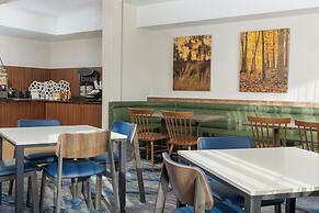 Fairfield Inn & Suites by Marriott Cincinnati Eastgate