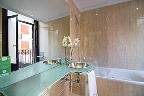 Petit Palace Preciados