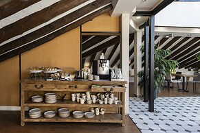 Petit Palace Preciados