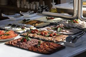 Petit Palace Preciados