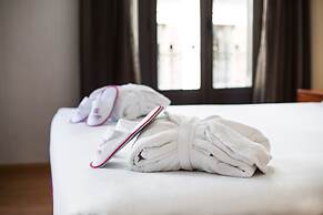 Petit Palace Preciados