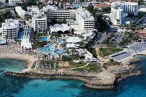 Adams Beach Hotel & Spa