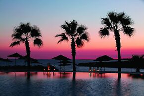 Adams Beach Hotel & Spa