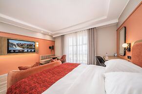 Courtyard Hotel Gqeberha