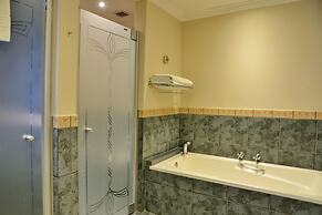 Courtyard Hotel Gqeberha