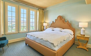 Ashland Springs Hotel