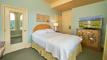 Ashland Springs Hotel