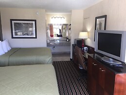 Days Inn by Wyndham Charlotte Airport North