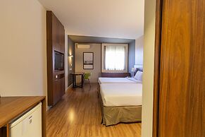 Hotel Cassino Tower Curitiba Aeroporto By Nacional Inn