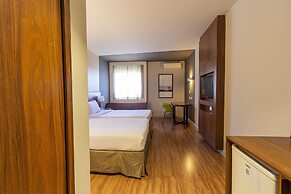 Hotel Cassino Tower Curitiba Aeroporto By Nacional Inn