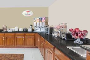 Super 8 by Wyndham Bowling Green South