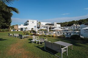 Mouratoglou Hotel & Resort