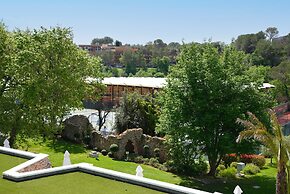 Mouratoglou Hotel & Resort