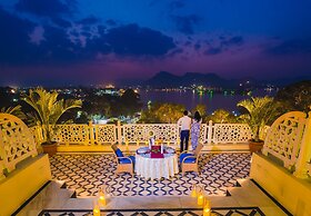 The Lalit Laxmi Vilas Palace