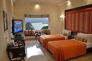 The Lalit Laxmi Vilas Palace