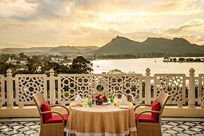 The Lalit Laxmi Vilas Palace