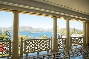 The Lalit Laxmi Vilas Palace