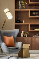 Crowne Plaza Toronto Airport by IHG