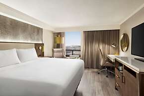 Crowne Plaza Toronto Airport by IHG