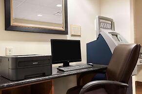 Country Inn & Suites by Radisson, Dundee, MI