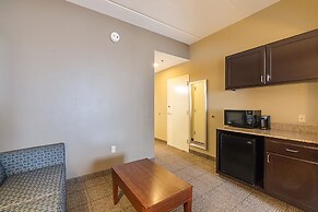 Comfort Suites Beachside