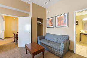 Comfort Suites Beachside