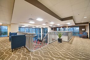 Comfort Suites Beachside
