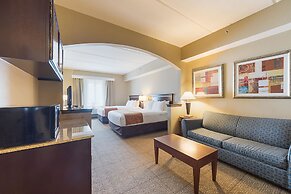Comfort Suites Beachside