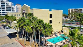 Comfort Suites Beachside