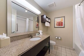 Comfort Suites Beachside